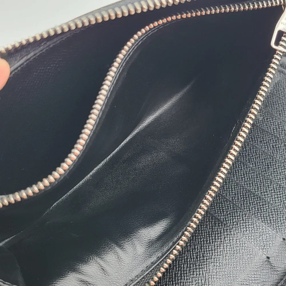 Louis Vuitton Damier Graphite Zippy Long Wallet Round Zip, Authentic..